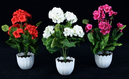 Цветочная композиция Герань №2, размер: высота 45 [01094615] Цветочная композиция Герань №2, размер: высота 45 см, ширина 20 см., материал: пластик  РУЧНАЯ РАБОТА