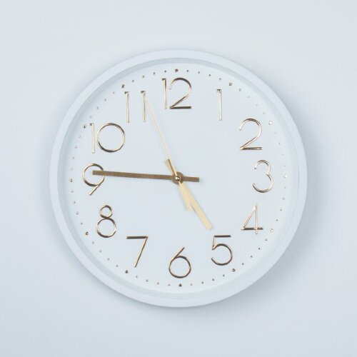 731555 (в уп.30шт.) - Часы настенные D=30см, белые [01110994] 731555 (в уп.30шт.) - Часы настенные D=30см, белые / 572T6-2 /, материал: пластик, стекло.