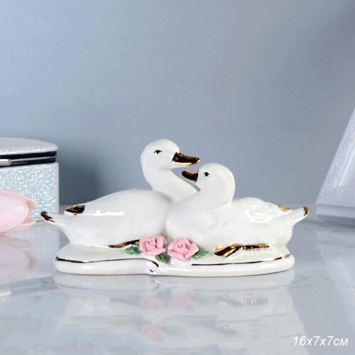 712130 (в уп.60шт.) - Фигурка Утка мандаринка 16x7 [01108245] 712130 (в уп.60шт.) - Фигурка Утка мандаринка 16x7x7см. / B2089-4 /, материал: фарфор.