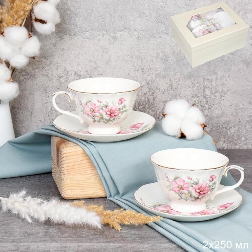 748102 (в уп.12наб.) - Чайный набор 4пр. 250мл на [01111231] 748102 (в уп.12наб.) - Чайный набор 4пр. 250мл на ножке в подар.упак. / RS/4-FY253004 /, материал: фарфор.