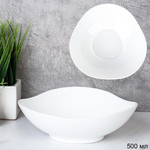 737605 (в уп.8шт.) - Салатник треугольный 650мл, 1 [01109302] 737605 (в уп.8шт.) - Салатник треугольный 650мл, 175мм, набор 6шт. / LXXW70 (WHITE) /, материал: стеклокерамика.