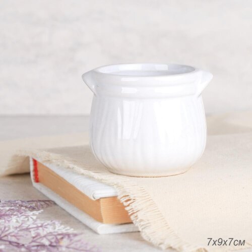 672281 (в уп.12/120шт.) - Кашпо 9х7см. / 202W / бе [01108062] 672281 (в уп.12/120шт.) - Кашпо 9х7см. / 202W / белое, материал: керамика.