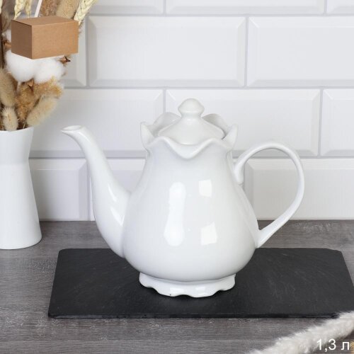 738440 (в уп.18шт.) - Чайник заварочный 1300мл. / [01111221] 738440 (в уп.18шт.) - Чайник заварочный 1300мл. / FU-159 /, материал: фарфор.