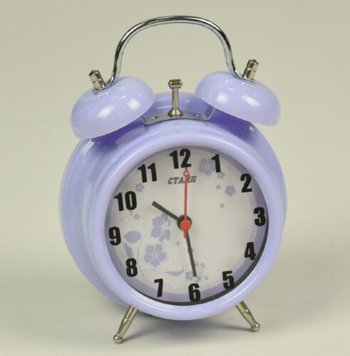 7003 сиреневый цветы - Будильник СТАЙЛ, механизм п [01085551] 7003 сиреневый цветы - Будильник СТАЙЛ, механизм плавного хода, от батарейки АА, размер:12*17*5см., материал: пластик, стекло.