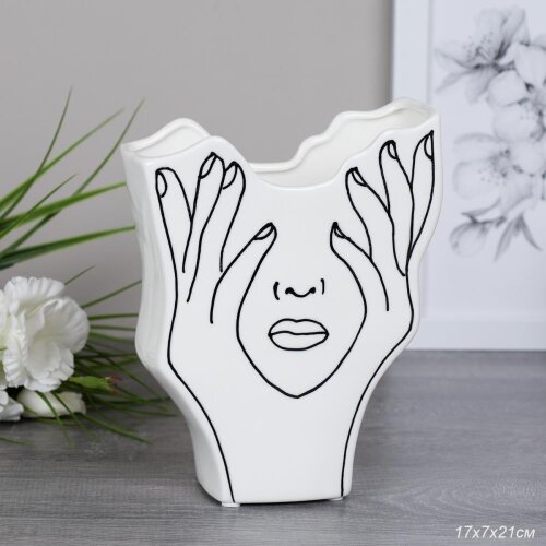 734190 (в уп.16шт.) - Ваза 17х7х21см. / 34F023 /, [01107515] 734190 (в уп.16шт.) - Ваза 17х7х21см. / 34F023 /, материал: керамика.