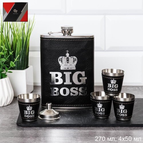 737026 (в уп.60наб.) - Набор в подарочной коробке [01111032] 737026 (в уп.60наб.) - Набор в подарочной коробке Фляжка 270мл Big BOSS, 4 стопки 50 мл, воронка. / FL-243 /, материал: металл.