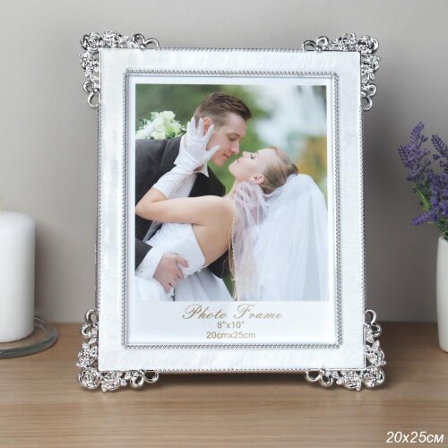 742750 (в уп.36шт.) - Фоторамка 20х25см. / CZ-204- [01109472] 742750 (в уп.36шт.) - Фоторамка 20х25см. / CZ-204-2025 /, материал: пластик, стекло.