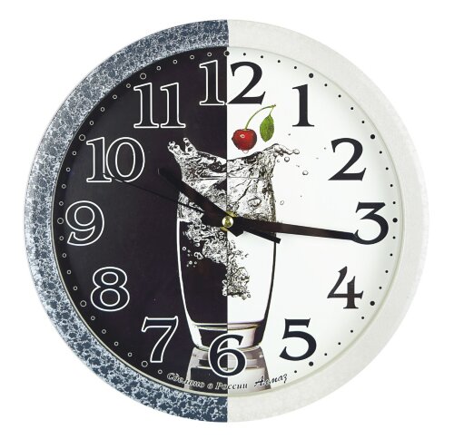 В 12 Алмаз (в кор.10шт.) - Часы настенные Алмаз, м [01109153] В 12 Алмаз (в кор.10шт.) - Часы настенные Алмаз, механизм: кварцевый плавного хода от бат АА, размер: 285*285*45мм, материал: пластик, стекло силикатное.