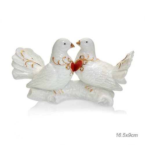 653917 (в уп.36шт.) - Статуэтка Влюбленные голуби [01105576] 653917 (в уп.36шт.) - Статуэтка Влюбленные голуби 16,5х 9см. / B2468A /, материал: фарфор.