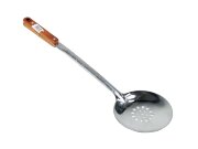 2К-Х105 - Шумовка с деревянной ручкой 46см. [01055278]