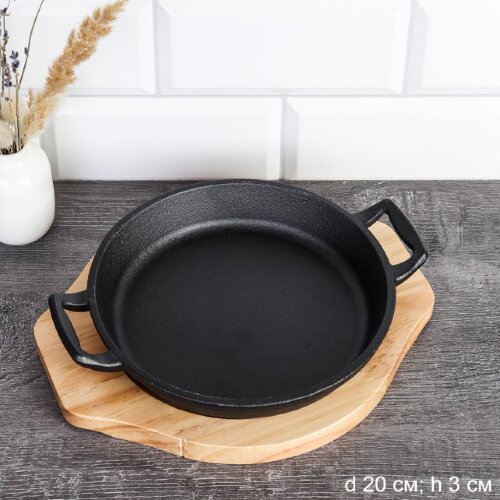 752515 (в уп.20шт.) - Сковорода чугунная на подста [01111584] 752515 (в уп.20шт.) - Сковорода чугунная на подставке круг 20х3,5см / F-102 /, материал: металл, дерево.