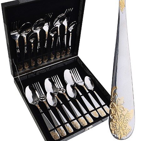 26456 (в уп.12наб.) - Набор столовых приборов 18пр [01110598] 26456 (в уп.12наб.) - Набор столовых приборов 18пр. в подарочной упаковке. Серебристыйс золотым орнаментом. (Ложка столовая 19х4см. - 6шт, вилка столовая 20х2,6см. - 6шт, ложка чайная 14,8х3см. - 6шт.), материал: нержавеющая сталь.
