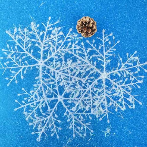 576030 (в уп.1200шт.) - Снежинки 3 штуки 19см. / H [01093132] 576030 (в уп.1200шт.) - Снежинки 3 штуки 19см. / HM1348110 /