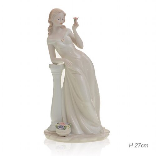 659037 (в уп.20шт.) - Статуэтка Дама H=27см. /HP19 [01094174] 659037 (в уп.20шт.) - Статуэтка Дама H=27см. /HP197/, материал: фарфор.