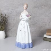 663119 (в уп.20шт.) - Статуэтка Дама 14х14х31см. / [01110760]