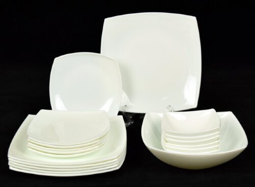 19FJW-W (в кор.2наб.) - Столовый набор 19пр.квадра [01086013] 19FJW-W (в кор.2наб.) - Столовый набор 19пр.квадрат ( 6 суповых тарелок: 14x14см, 6 плоских тарелок: 27x27см , 6 десертных тарелок: 19x19см, 1 салатник: 24x24см.)