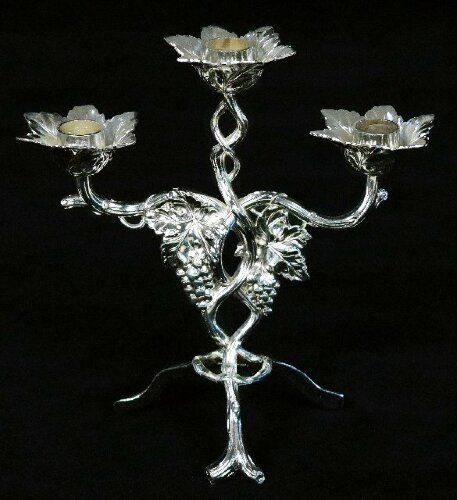 S1-130 (в кор.12шт.) - Подсвечник 3-х рожковый, ма [01017032] S1-130 (в кор.12шт.) - Подсвечник 3-х рожковый, материал: металл.