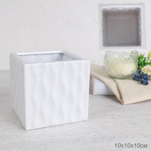 716578 (в уп.6/48шт.) - Кашпо Куб 10x10см. / 3021W [01106561] 716578 (в уп.6/48шт.) - Кашпо Куб 10x10см. / 3021W / белое, материал: керамика.