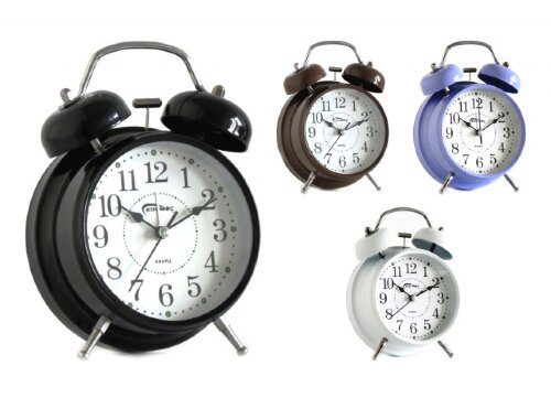 715 MIX-4 цвета (бел., кор., фиол., черный)  (в уп [01105545] 715 MIX-4 цвета (бел., кор., фиол., черный)  (в уп.60шт.) Будильник Космос.Материал корпуса: металл. Механизм: кварцевый с дискретным ходом. Питание: батарейка АА (в комплект не входит). Механический привод звонка. Размер: 165х115х55 мм.